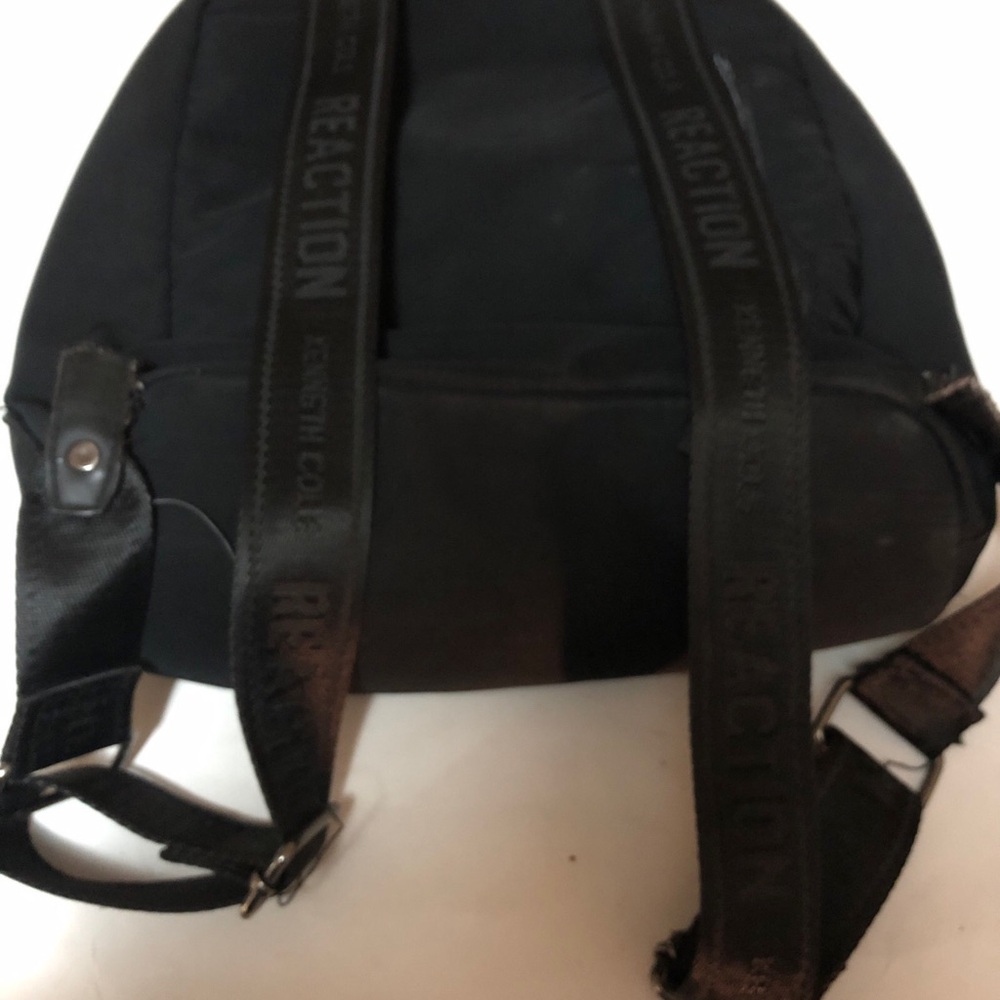 Kenneth Cole Reaction Black Backpack Authentic - Picture 7 of 12